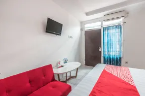 OYO 947 Angel Home Stay Syariah - Chambre
