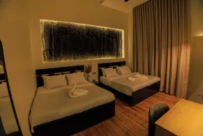 The KMT Collection Hotel - Zimmer