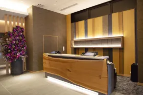 HOTEL HILLARYS Shinsaibashi - Reception