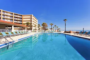 Holiday Inn Hotel & Suites Daytona Beach On The Ocean by IHG - Pool