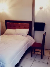 El Hijo del Sol - Room