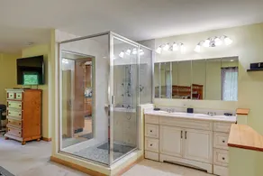 Marble Mountainside Escape w/ Wraparound Deck - Interiør