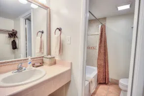 La Fiesta Ocean Inn & Suites - Salle de bain