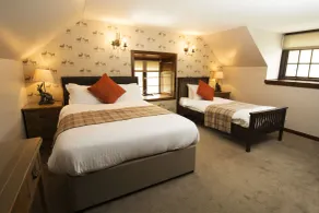 Village Inn - Habitación