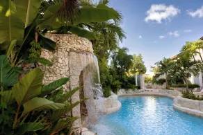 Blue Monkey Hotel & Beach Club - Piscina