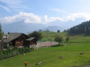 Hotel & Restaurant Saint Nicolas Gran Paradiso - Court de tennis