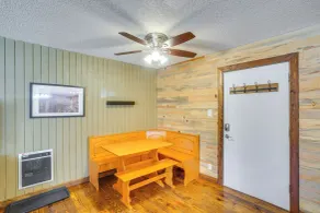 Brianwood Ski-In Condo Steps from Giant Steps Lift - Interiör