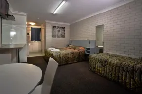 Jefferys Motel - Room
