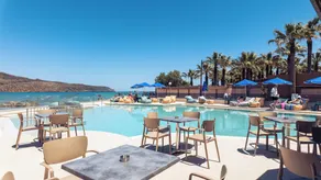 Chrispy Beach Resort, Agia Marina - Basseng