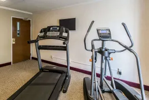Quality Inn & Suites Evansville North - Fitnessfaciliteter