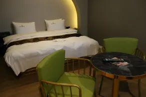 Forest 701 Hotel - Zimmer