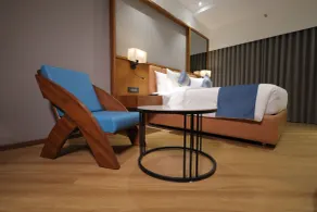Ramada Encore by Wyndham Viramgam - Chambre