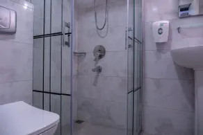 Artemis Hotel - Bathroom