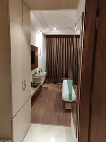 Maple Grand - Room