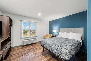 WoodSpring Suites Billings - Rum
