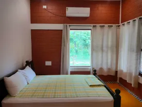 TRK Farms, Vinmeen retreat - Chambre