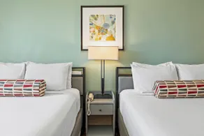 Marina Village Inn - Chambre