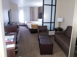 Comfort Suites Little Rock West - Chambre