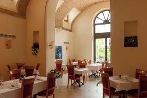 Phi Hotel Astoria - Restaurante