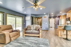 Hike, Fish & Relax: Kickapoo River Cabin! - Innvendig