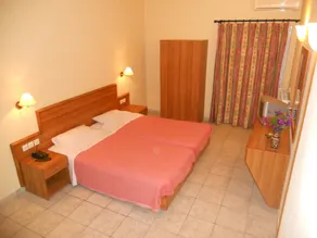 Volanakis Apartments - Quarto