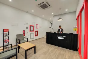 Townhouse MG Road Pune - Lobby