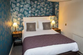 Cross Hands Hotel by Greene King Inns - Room