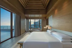 DoubleTree by Hilton Shanwei - Room