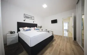 Cozy Apartment In Zadar With Heated Swimming Pool - Room