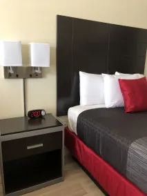 Gateway Inn and Suites San Francisco SFO Airport - Chambre
