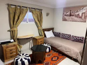 TIKI HOUSE - Zimmer