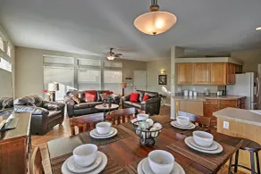 River's Edge Golf Condo w/ Beach Access + Patio! - Interiör