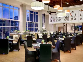 Pullman Bali Legian Beach - Restaurant