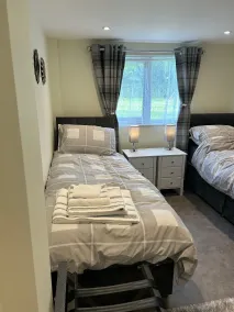 Belvedare-Suffolk - Room