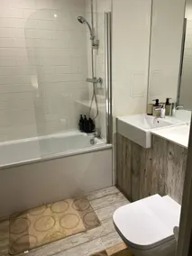 Spacious Central Manchester Apartment - Next To AO Arena & Picadilly Station - Local Attractions - Free Parking - Salle de bain
