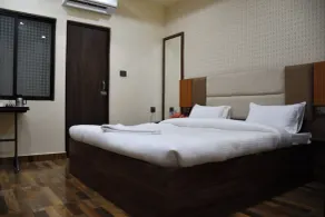 Hotel Sindhu - Room