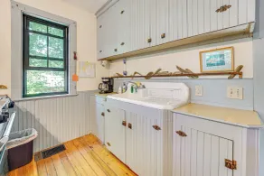 Charming Cottage w/ Patio, Walk to Boothbay Harbor - Interiör