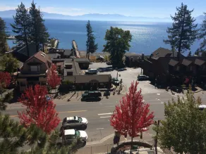 Pepper Tree Inn Tahoe City - Vue de la chambre