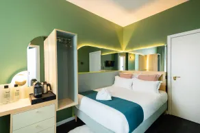 Hôtel Amoi Paris - Room