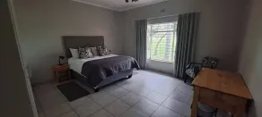 Spacious Farmhouse Retreat Near Mokopane, South Africa - Habitación