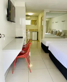 Bay Motel - Room