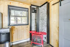 Lakefront Cabin on Lake Vermilion w/ Large Dock - Interior