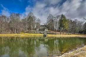 Catskill Getaway on 6 Acres With Swimming Pond! - Interiør