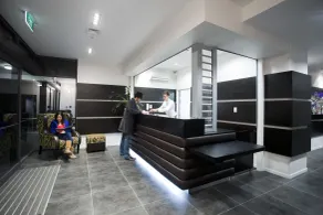Nesuto St Martins Apartment Hotel - Réception