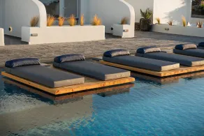 Volcanic Arc Suites - Piscine