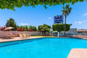 Knights Inn Yuma - Piscine