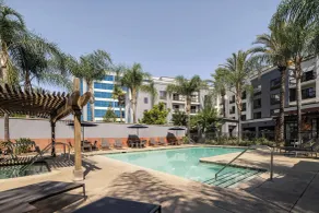 Courtyard by Marriott Los Angeles Burbank Airport - Piscine