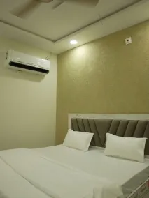 Tulsi Mahal Residency  - Zimmer