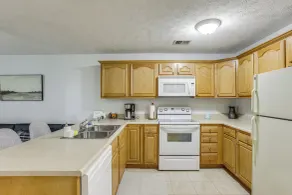 3 Mi to Wvu: Condo w/ Deck in Morgantown - Innvendig