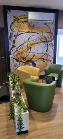 Th Luxury Central - Sittområde i lobbyn